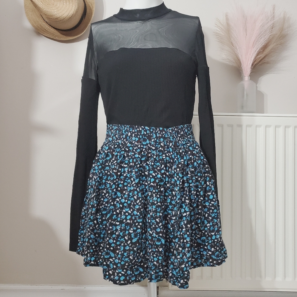 Y2K Blue & Black floral Skater Pleated Skirt